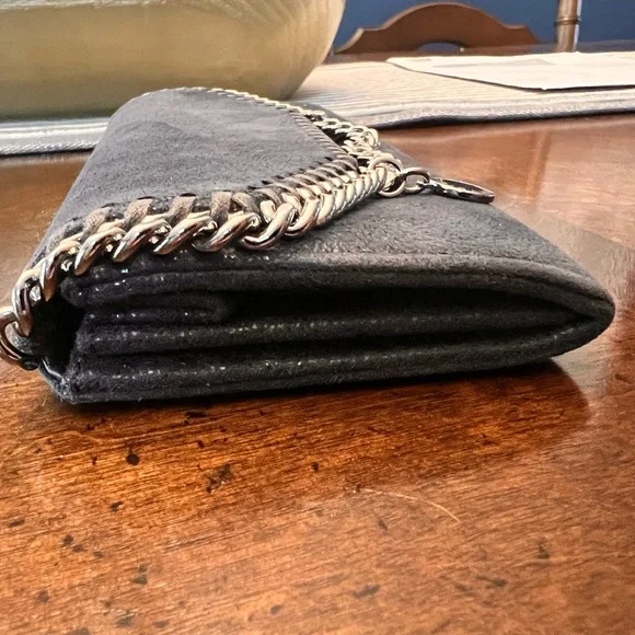 Stella McCartney Falabella Continental Wallet Clutch Navy Chain Trim Vegan - Picture 6 of 12